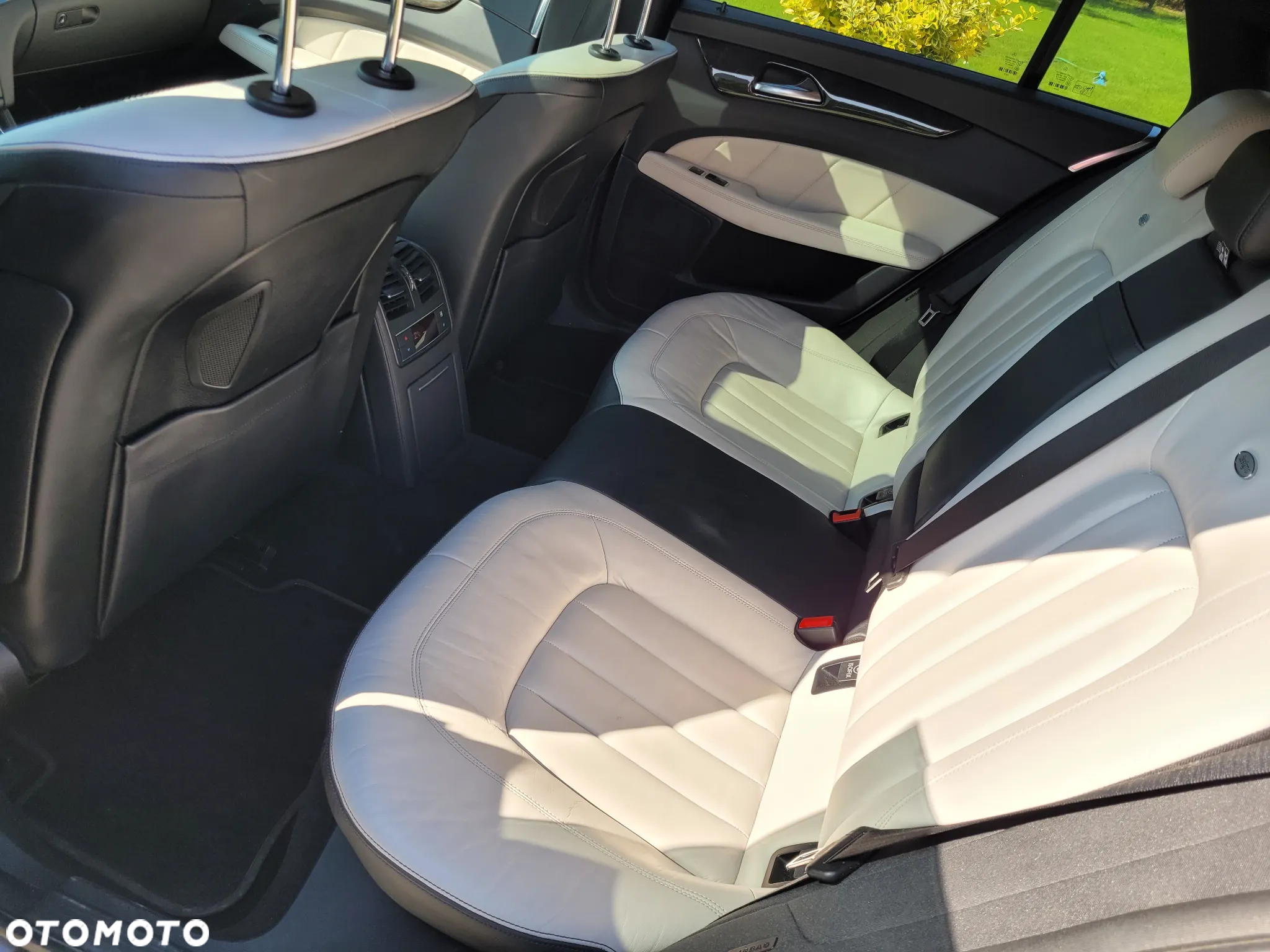 Mercedes-Benz CLS Shooting Brake 350 CDI 4Matic 7G-TRONIC - 17