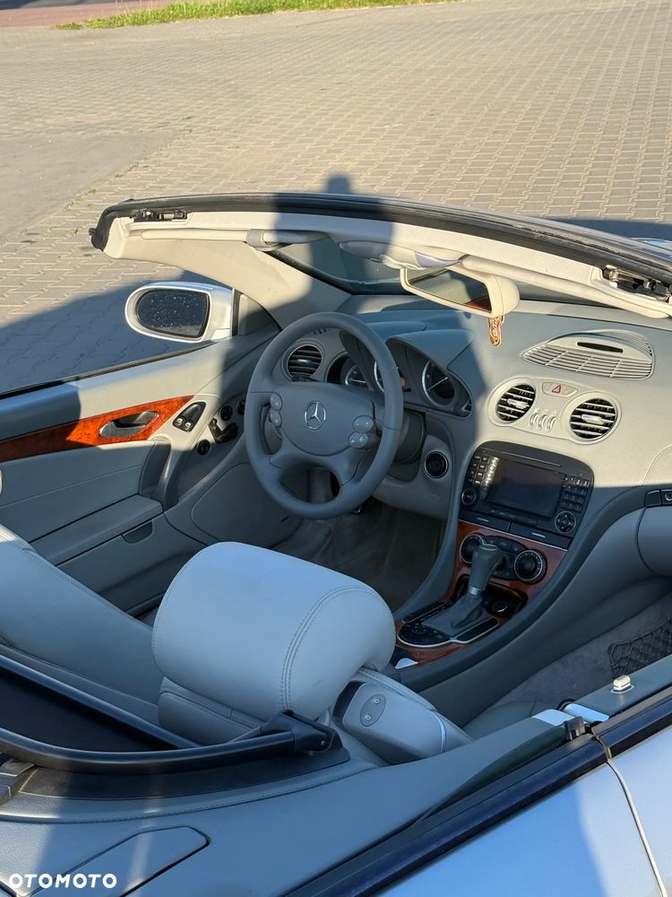 Mercedes-Benz SL 500 7G-TRONIC - 14