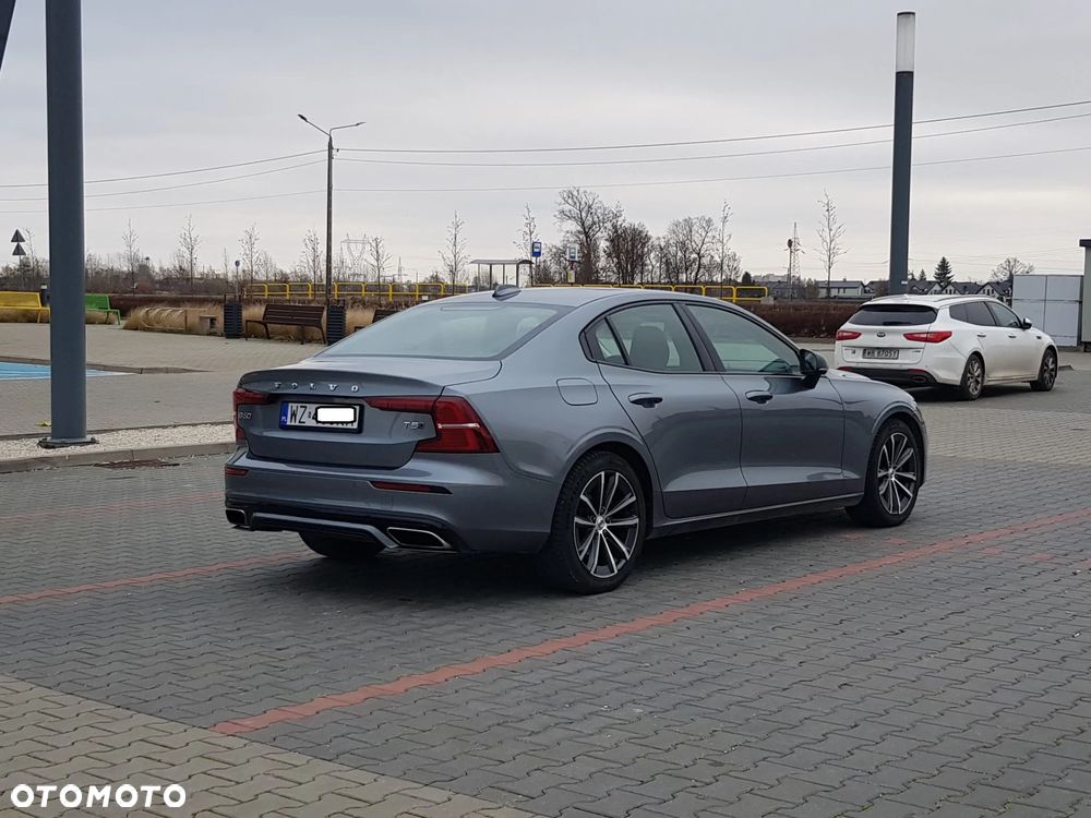Volvo S60 T5 AWD Momentum Pro - 10