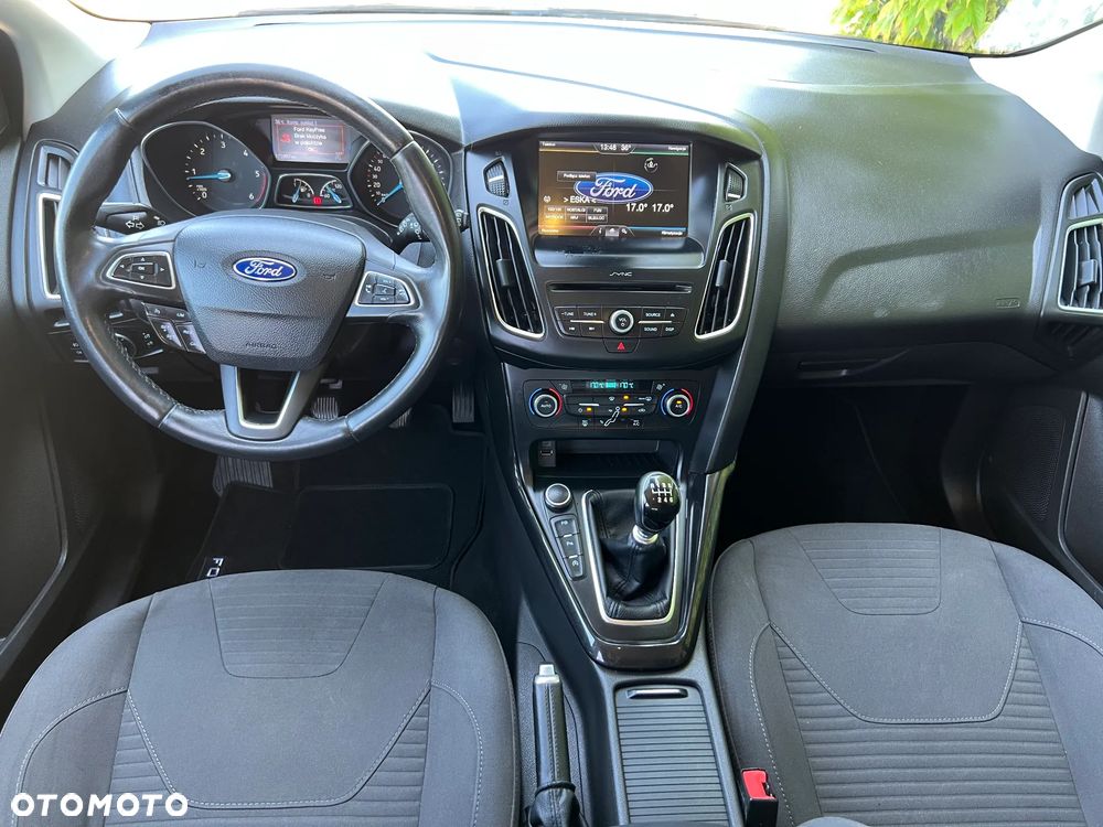 Ford Focus - 9
