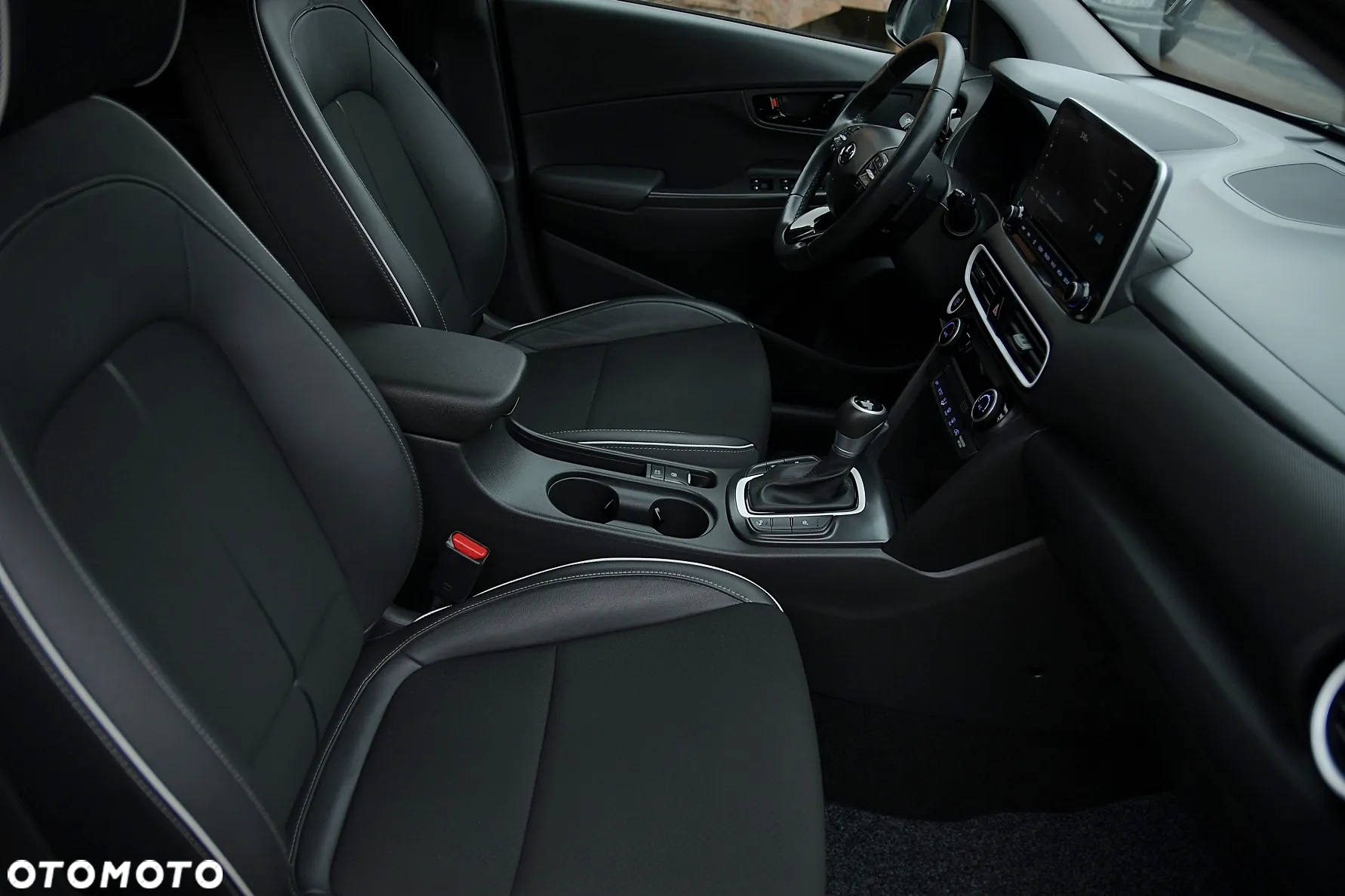 Hyundai Kona - 18