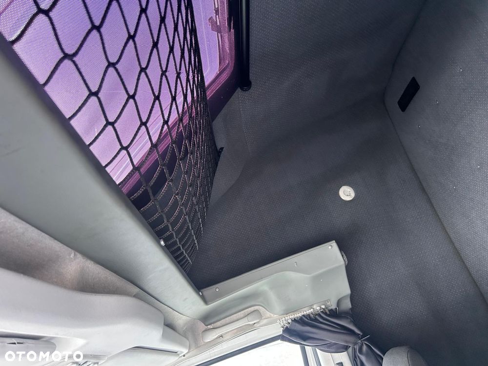 Iveco Daily 35S18 - 25