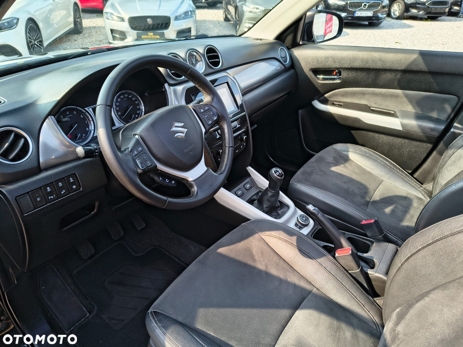 Suzuki Vitara 1.6 XLED SUN 4WD - 16