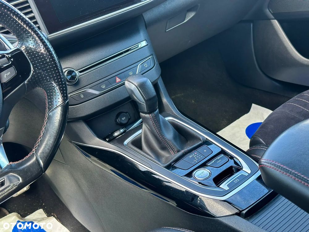 Peugeot 308 BlueHDi 180 EAT6 GT - 8