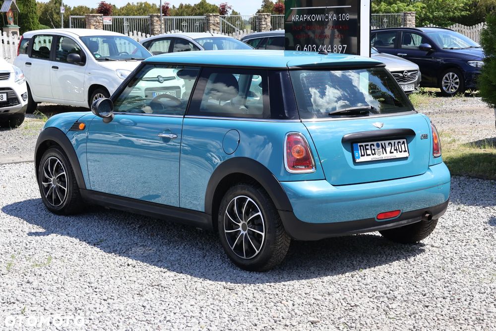 MINI ONE - 5