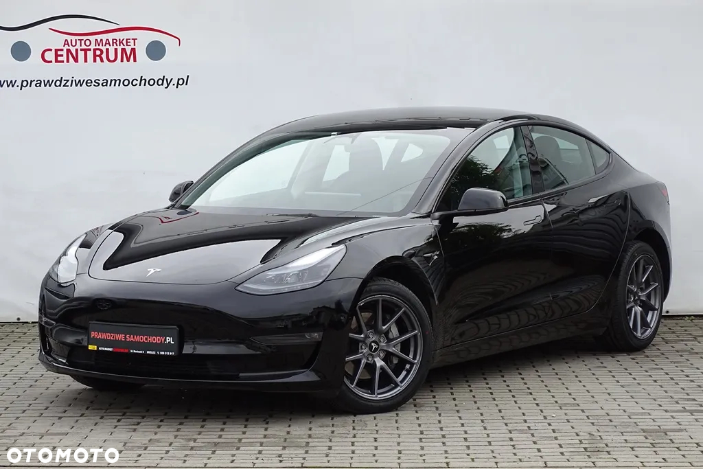 Tesla Model 3 Langstreckenbatterie Allradantrieb Dual Motor - 9