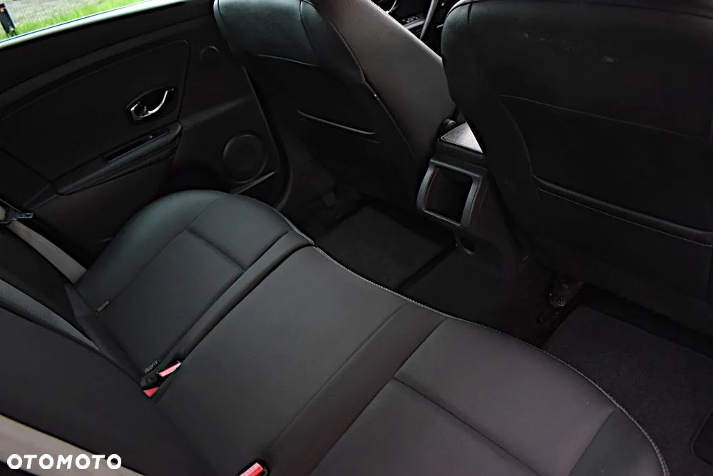 Renault Megane 1.5 dCi Bose - 35