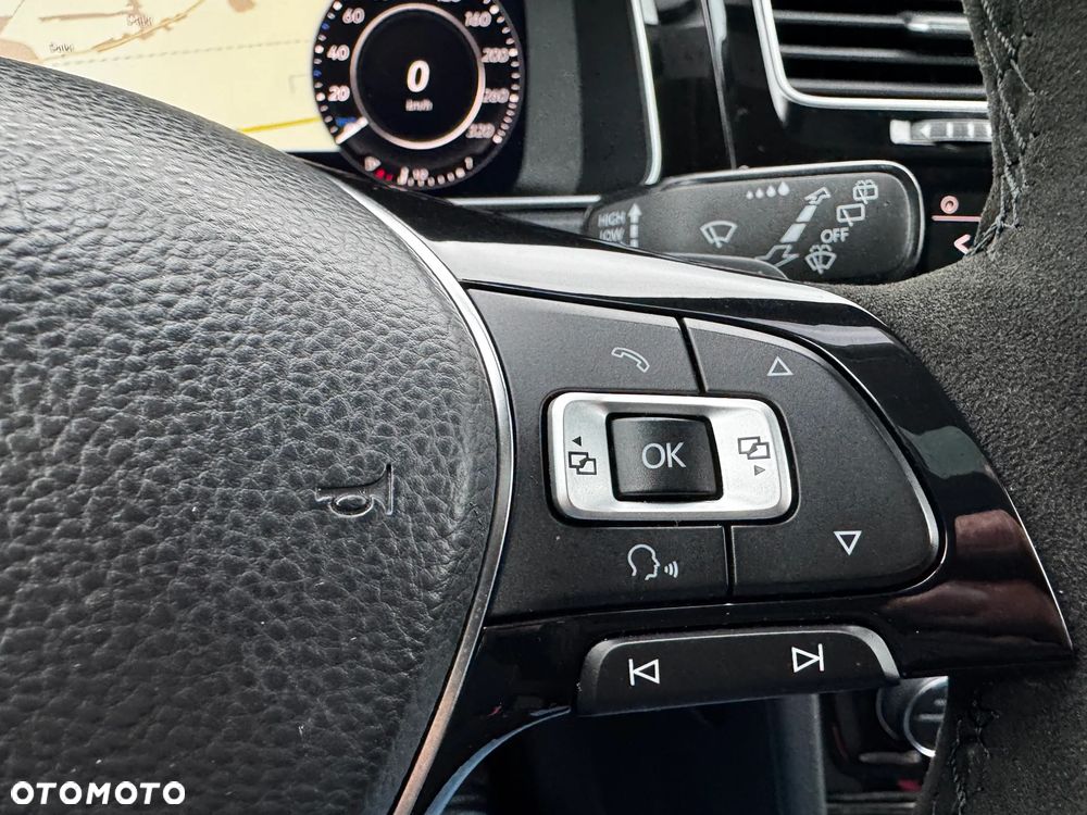 Volkswagen Golf 1.5 TSI ACT DSG Sound - 15