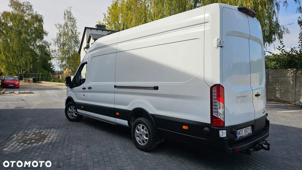 Ford Transit - 9