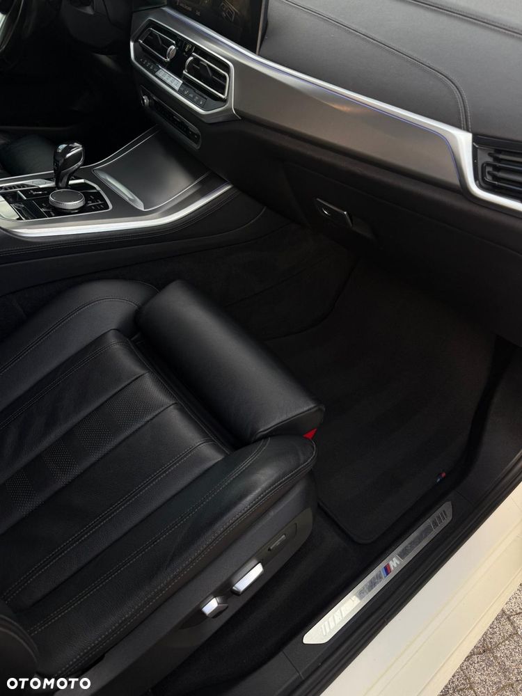 BMW X5 xDrive25d - 26