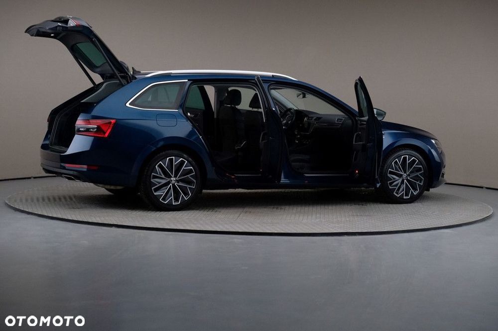 Skoda Superb 2.0 TSI 4x4 L&K DSG - 6