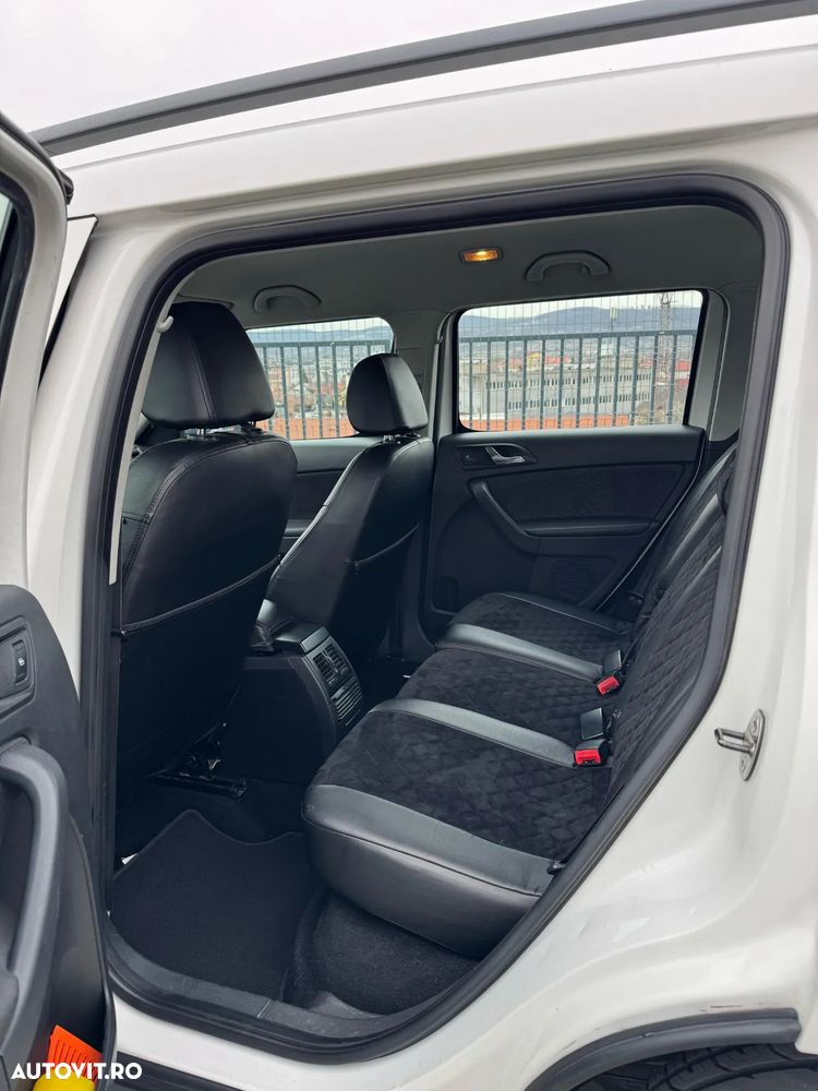 Skoda Yeti 2.0 TDI Active 4x2 - 8