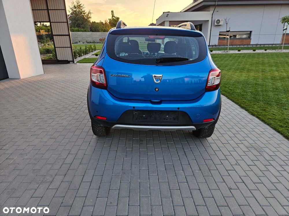 Dacia Sandero TCe 90 S&S Laureate - 6