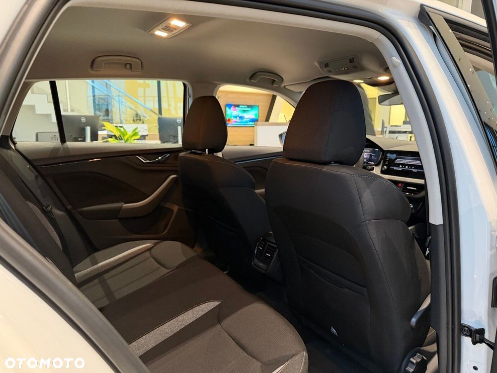 Skoda Scala 1.5 TSI Selection DSG - 18