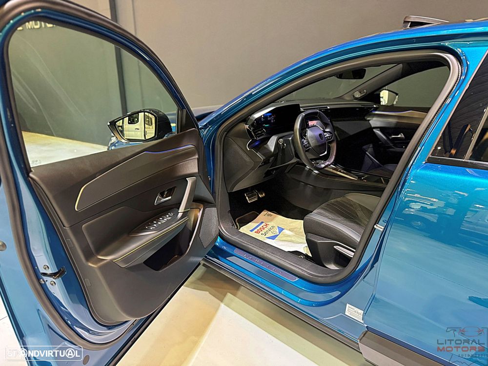 Peugeot 408 1.6 Hybrid GT e-EAT8 - 19