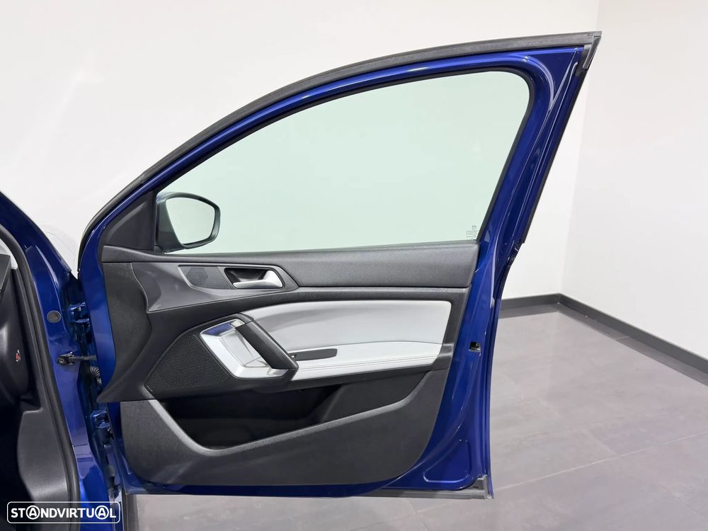 Peugeot 308 SW 1.5 BlueHDi Allure - 40