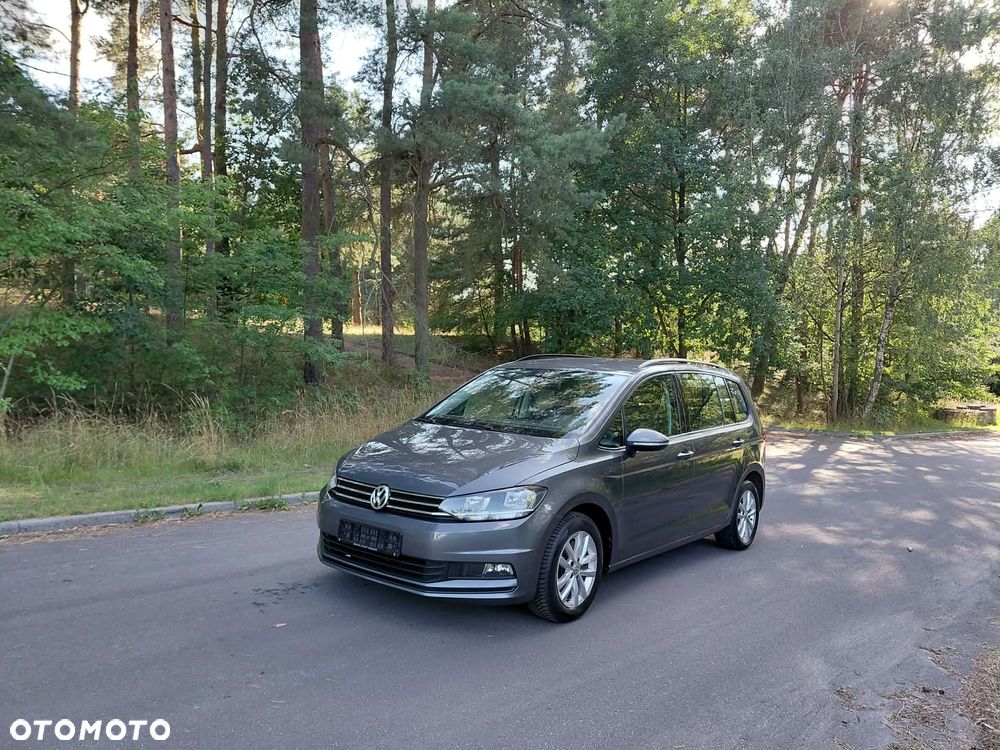 Volkswagen Touran 1.6 TDI SCR (BlueMotion Technology) DSG Comfortline - 1