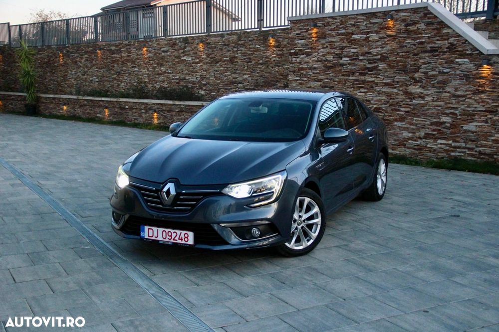 Renault Megane - 1