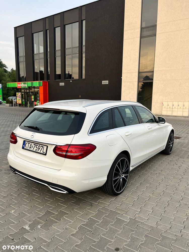 Mercedes-Benz Klasa C 250 d 4-Matic 9G-TRONIC - 4