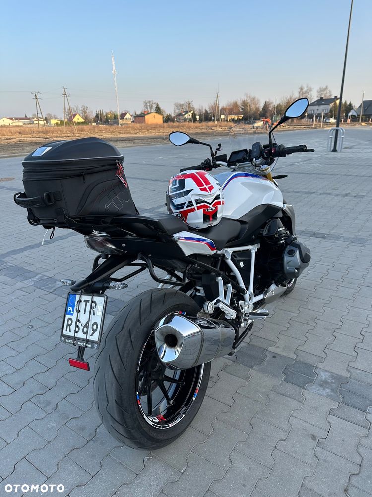 BMW R - 6
