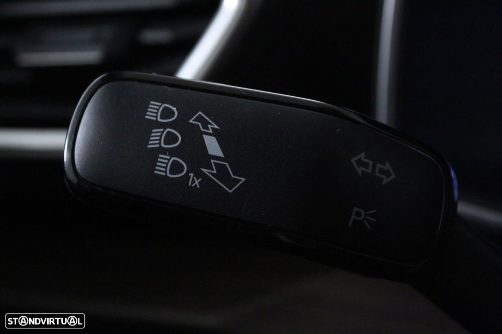 SEAT Leon 1.5 TSI e-Hybrid Style DSG - 24