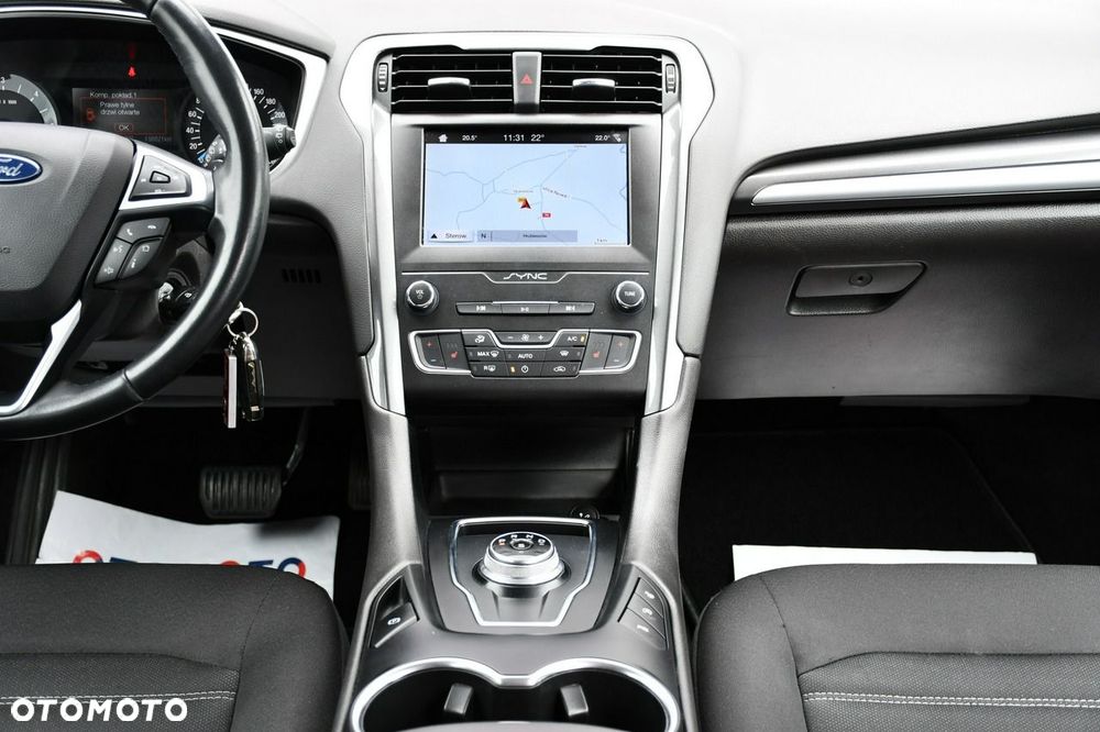 Ford Mondeo - 23
