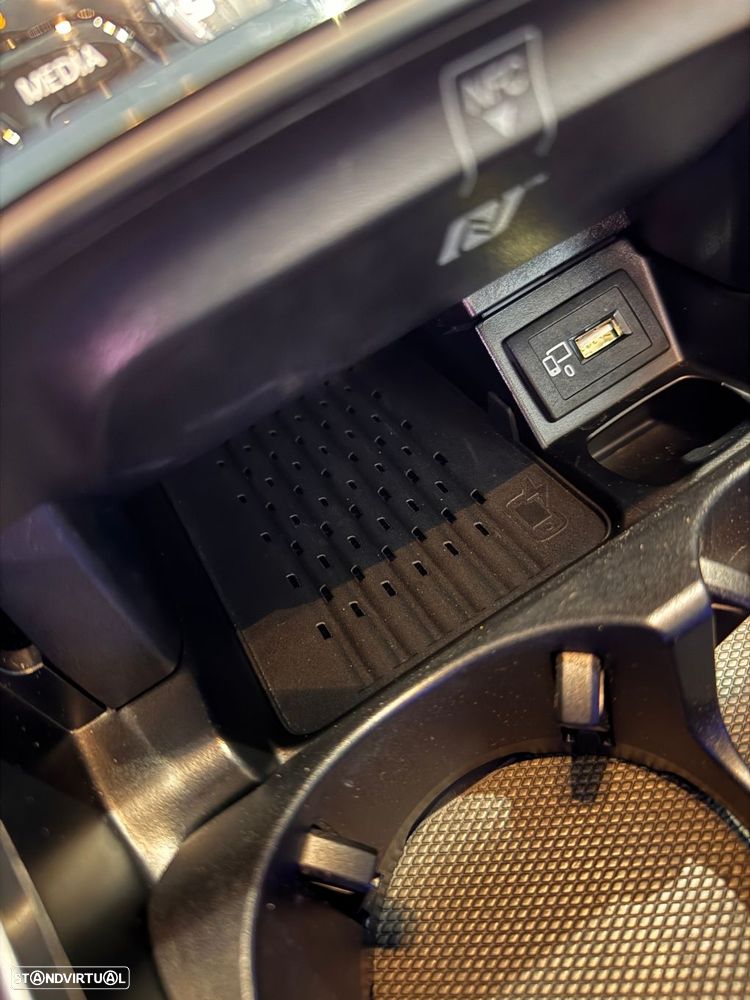 Mercedes-Benz E 53 AMG 4Matic+ - 29