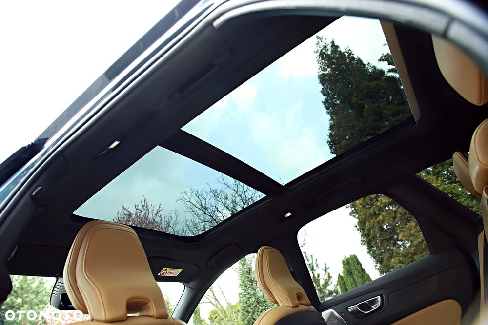 Volvo XC 60 B6 B AWD Ultimate Bright - 21