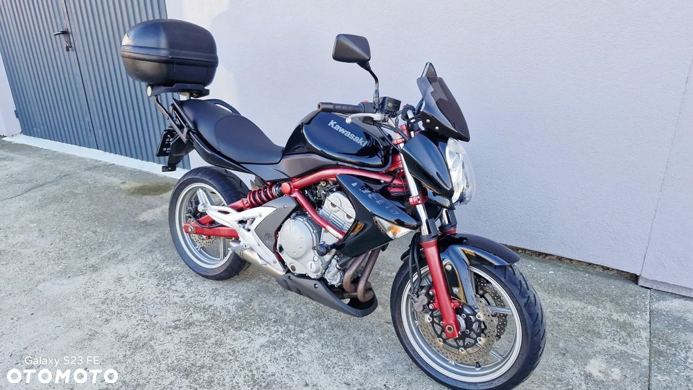 Kawasaki ER - 19
