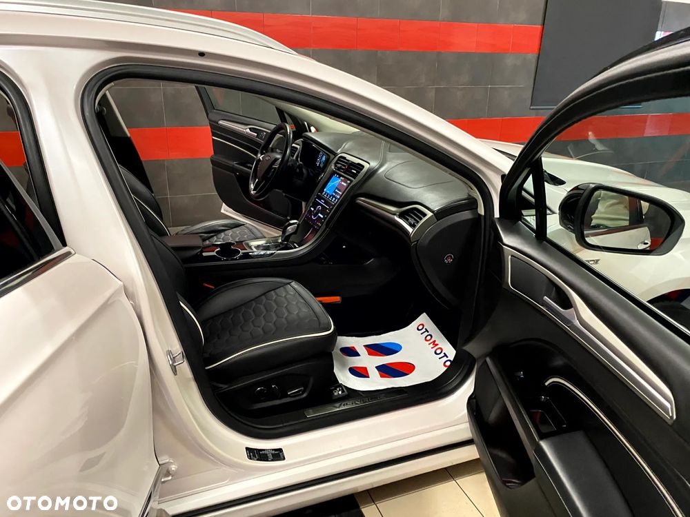 Ford Mondeo 2.0 TDCi Bi-Turbo PowerShift-Aut Vignale - 24