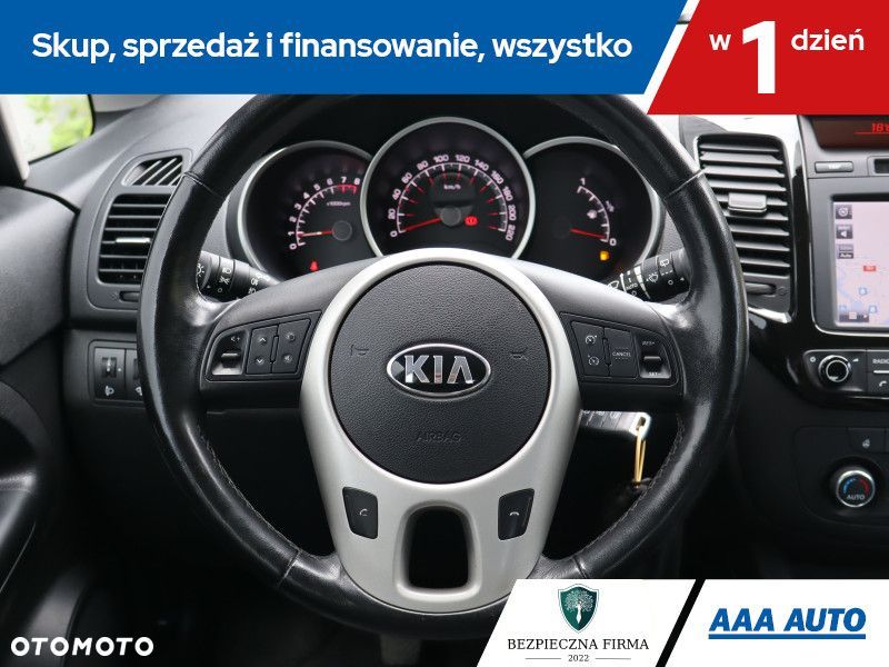 Kia Venga - 18