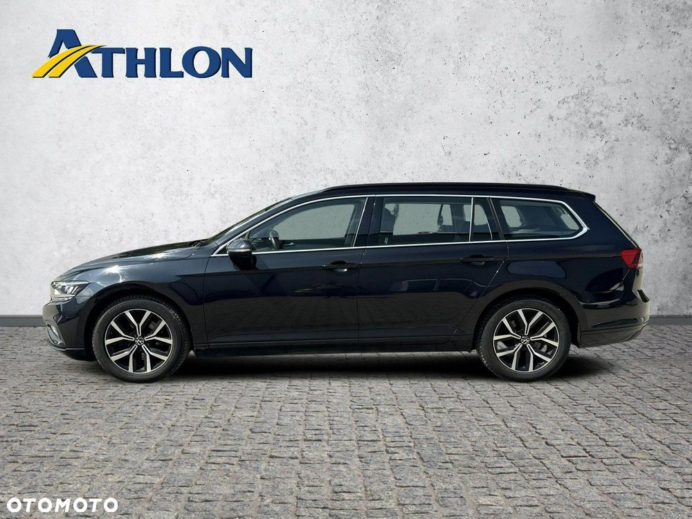 Volkswagen Passat - 2