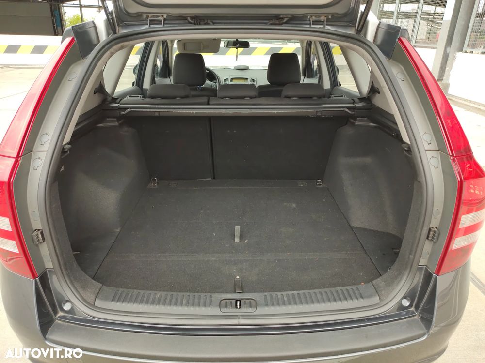 Kia Ceed 1.4 GSL BEST - 13