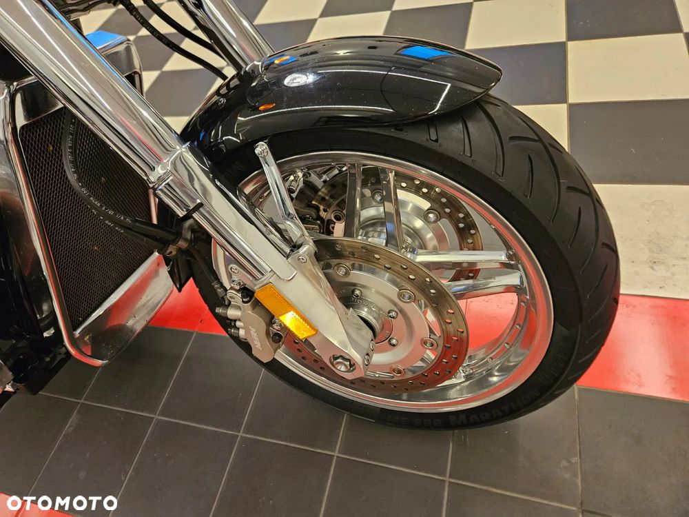 Honda VTX - 8
