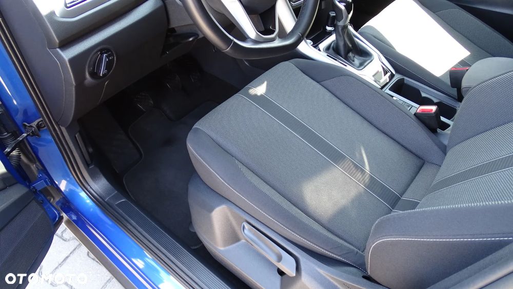 Volkswagen T-Roc 1.5 TSI Life - 27
