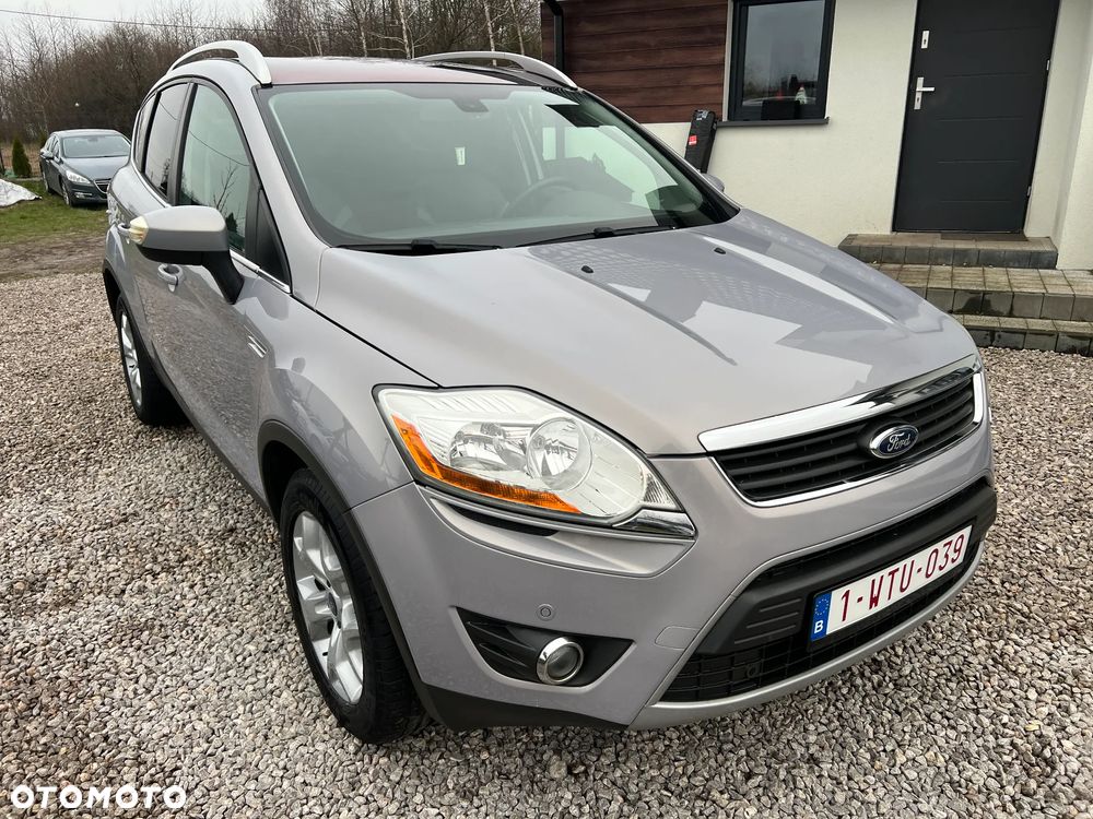 Ford Kuga 2.0 TDCi 2x4 Titanium - 6