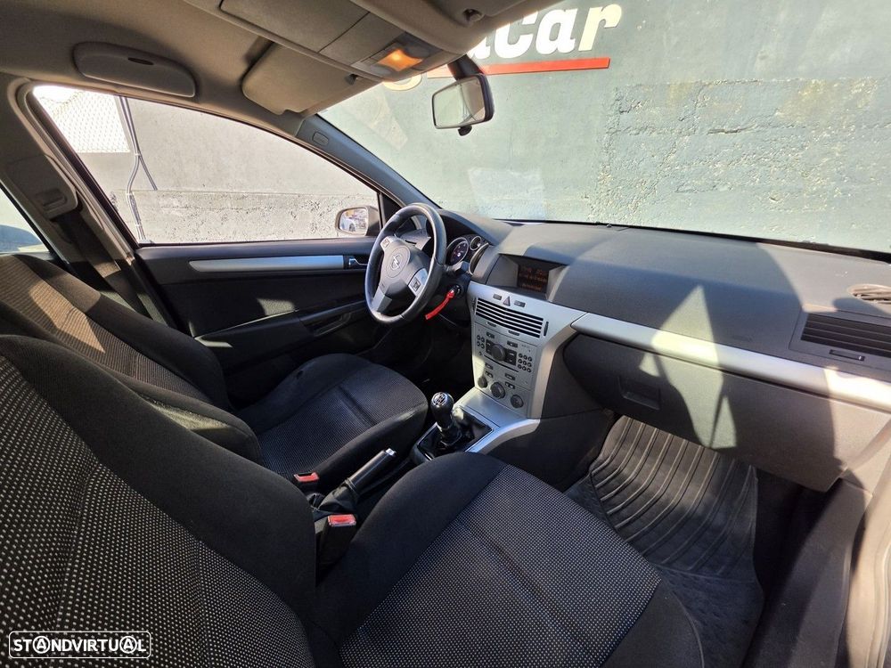 Opel Astra 1.3 CDTI Cosmo - 10