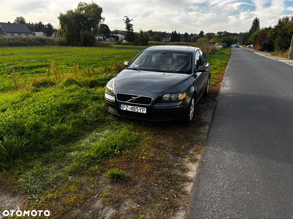 Volvo S40 - 1