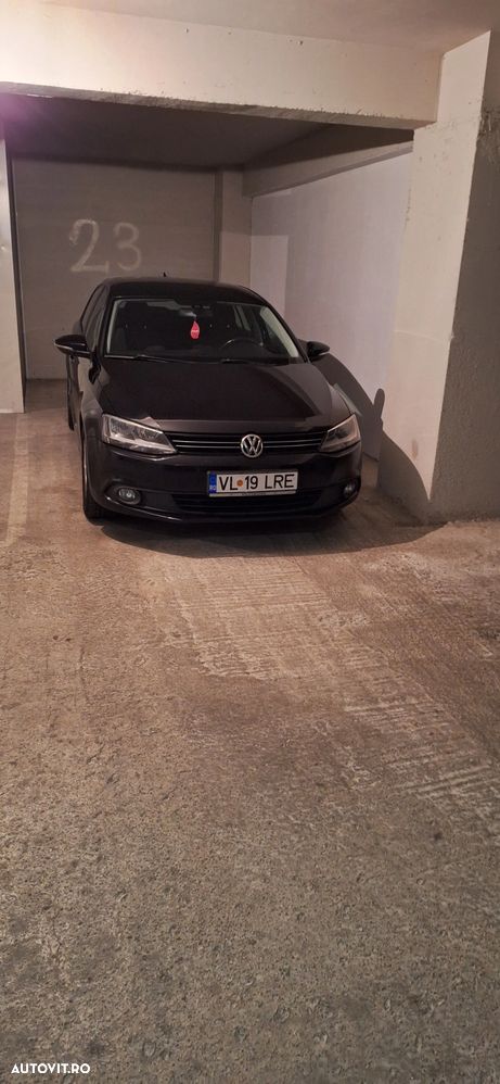 Volkswagen Jetta - 16