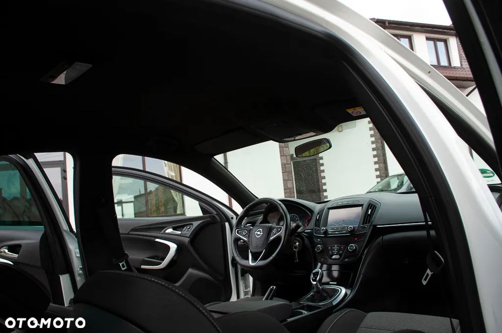 Opel Insignia 1.4 T Cosmo S&S - 26