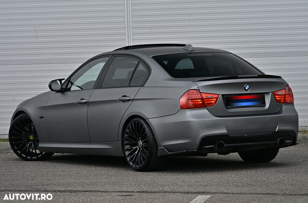 BMW Seria 3 335i xDrive Aut. - 22