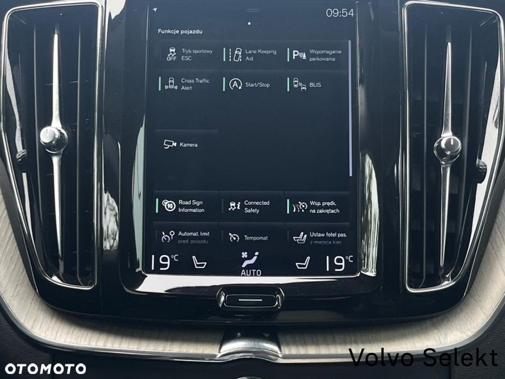 Volvo XC 60 - 18