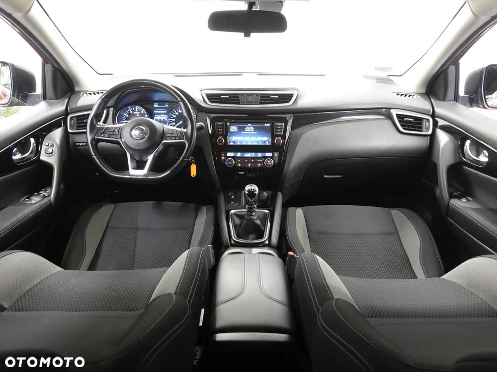 Nissan Qashqai 1.3 DIG-T Acenta - 26