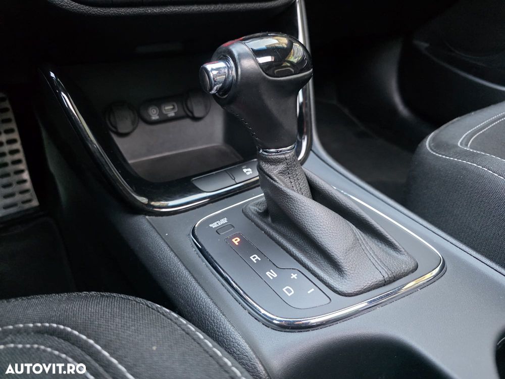 Kia Ceed 1.6 CRDi 136 DCT ISG GT Line - 22