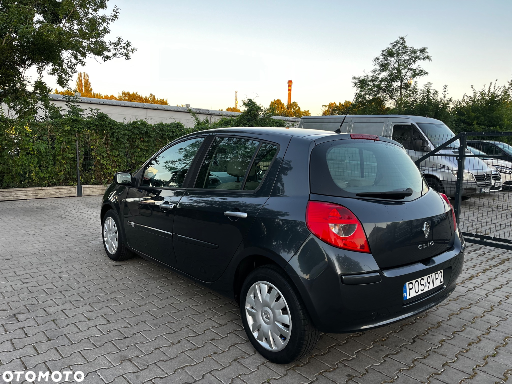Renault Clio 1.5 dCi Alize - 16