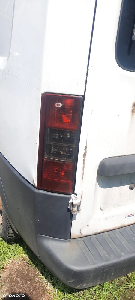 Lampa tył Opel Combo C prawa / lewa
