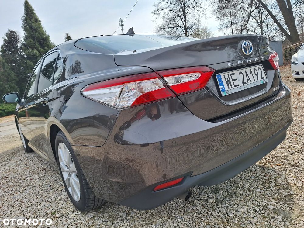 Toyota Camry 2.5 Hybrid Comfort CVT - 7
