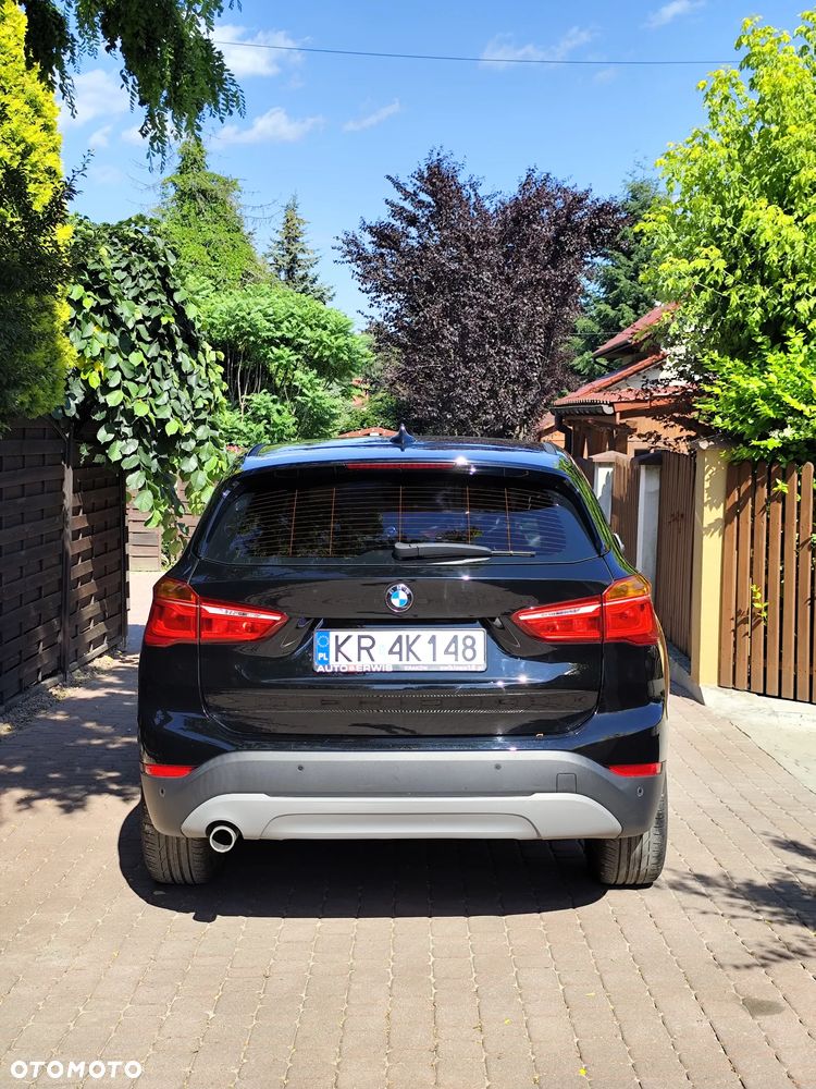 BMW X1 sDrive16d xLine - 3