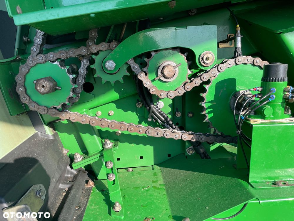 John Deere 864 - 13
