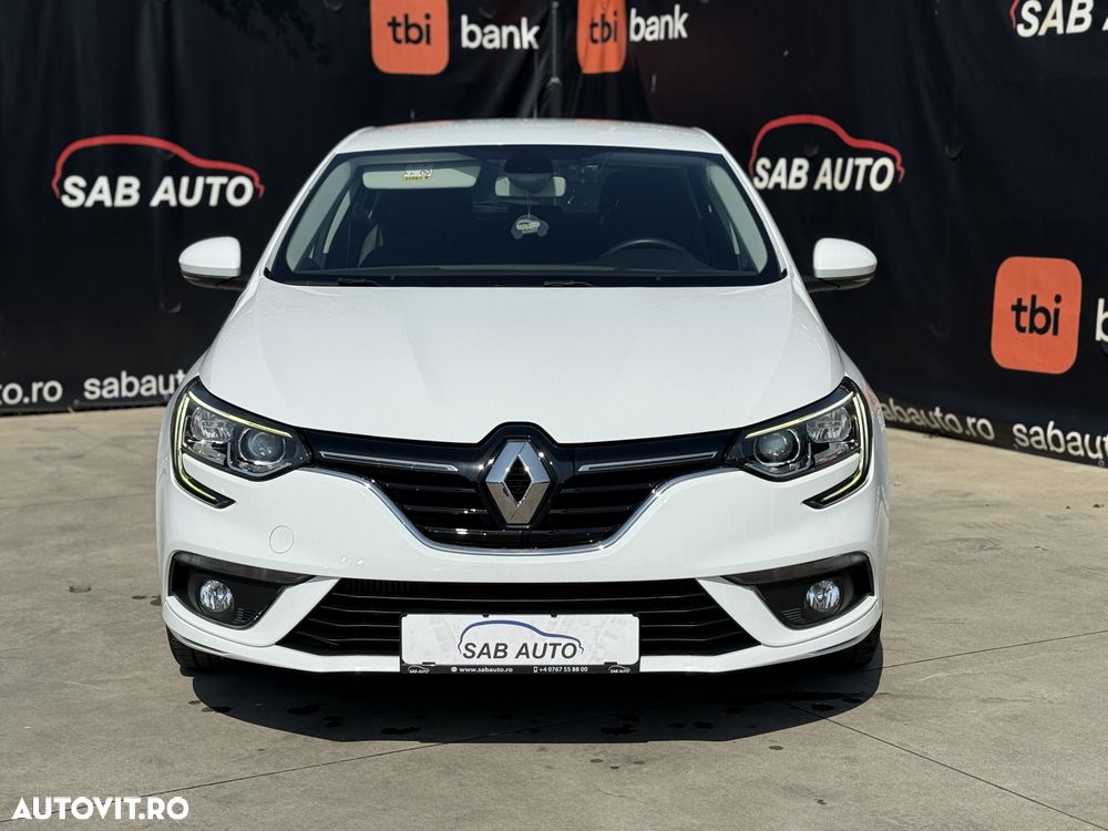 Renault Megane TCe Business - 3